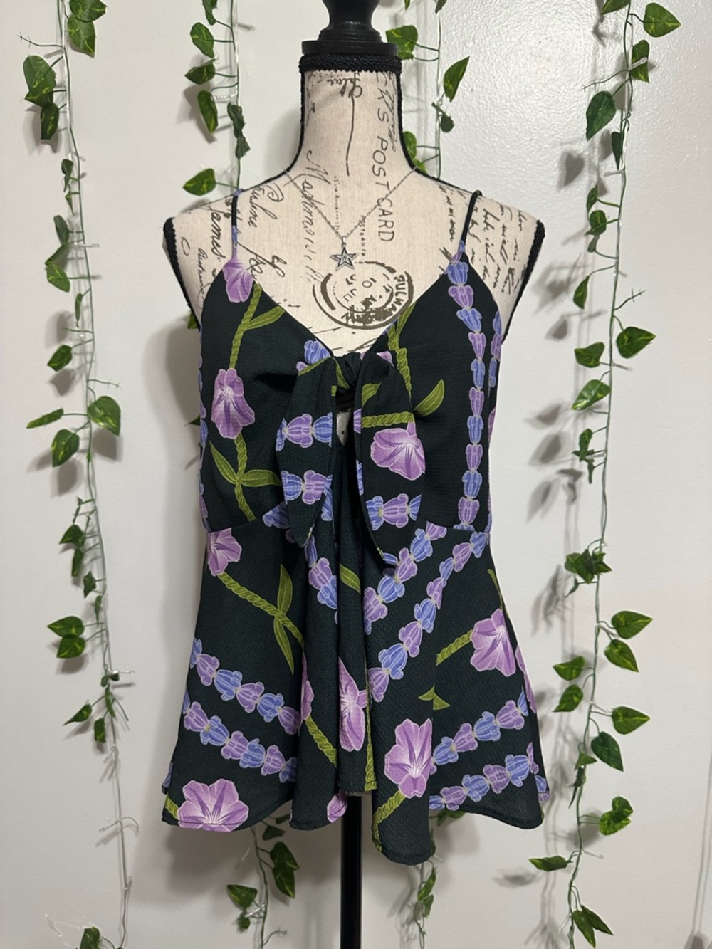 Luz Floral Print Tank Top in Black and Lavender (READ DESCRIPTION)